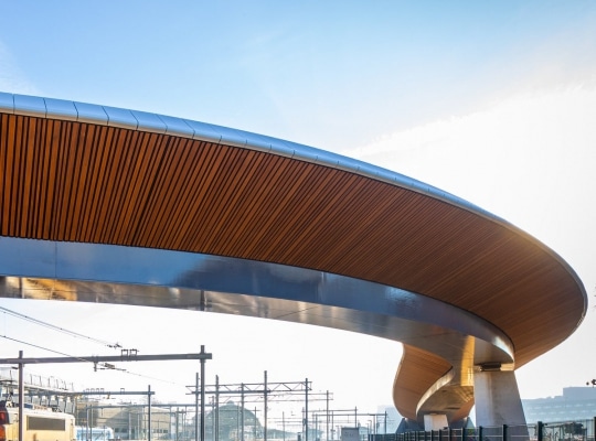 gevelfolie dampopen uv-bestendig busbrug zwolle